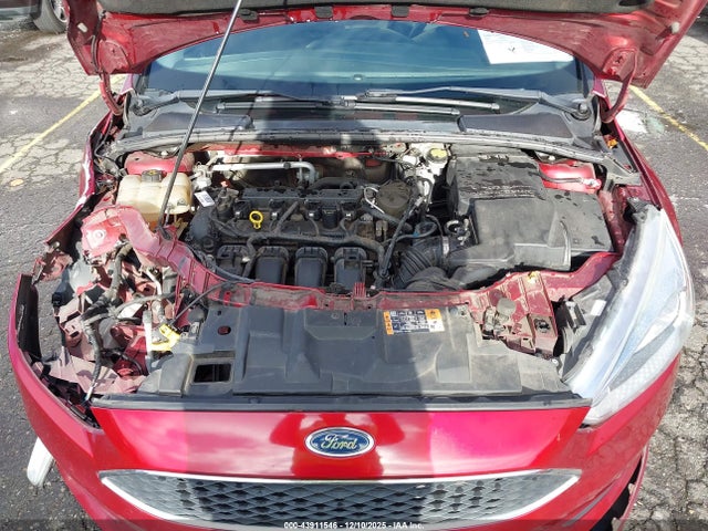 Ford FOCUS SE 2015 1FADP3F22FL370175 Image 10