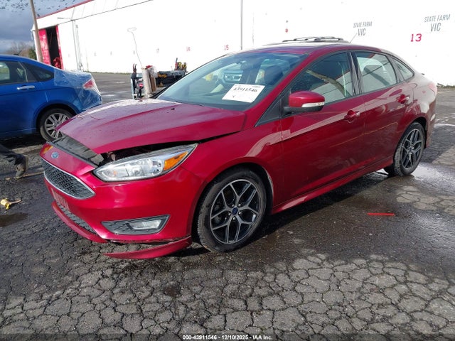 Ford FOCUS SE 2015 1FADP3F22FL370175 Image 2