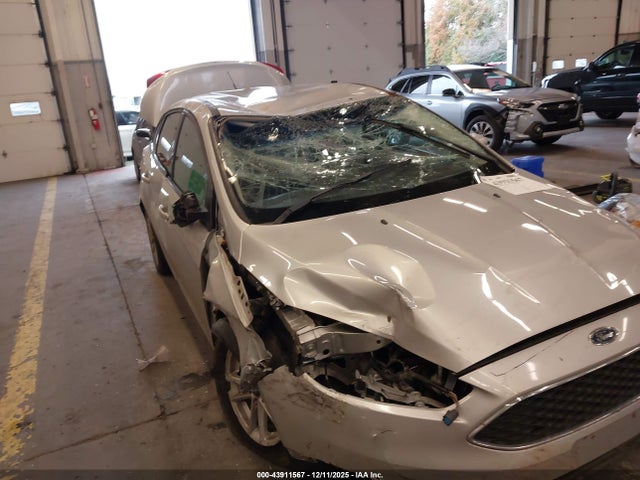 Ford FOCUS SE 2016 1FADP3F26GL268475 Image 6