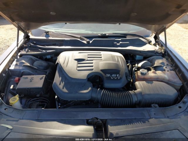 2019 DODGE CHALLENGER 2C3CDZJG1KH670208 Photo 9