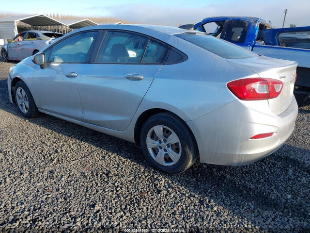 1G1BC5SM7J7107304 Chevrolet Cruze Ls Auto