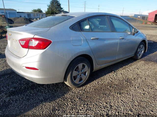 1G1BC5SM7J7107304 Chevrolet Cruze Ls Auto