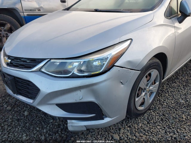 1G1BC5SM7J7107304 Chevrolet Cruze Ls Auto