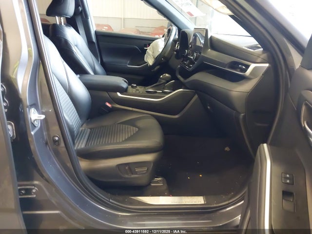 Toyota Highlander Xse 2023 5TDKDRBH3PS026278 Image 5