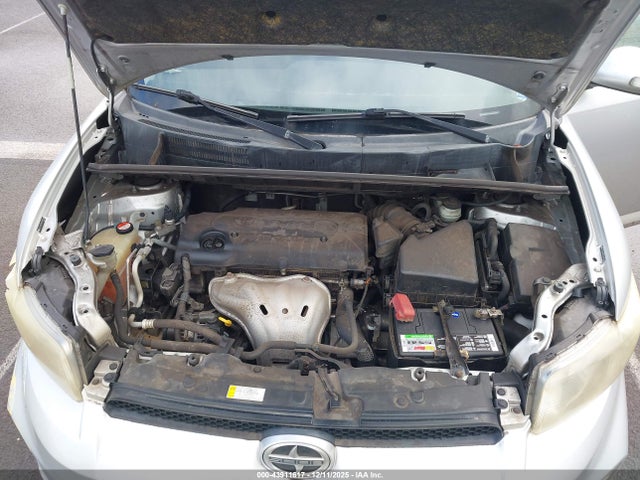 Scion Xb 686 Parklan Edition 2015 JTLZE4FEXFJ081907 Image 10