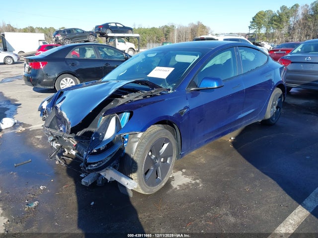 43911665 :رقم المزاد ، 5YJ3E1EB0NF265976 vin ، 2022 Tesla Model 3 Long Range Dual Motor All-wheel Drive مزاد بيع