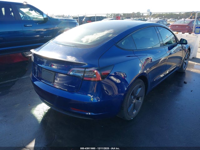 43911665 :رقم المزاد ، 5YJ3E1EB0NF265976 vin ، 2022 Tesla Model 3 Long Range Dual Motor All-wheel Drive مزاد بيع