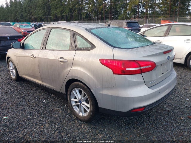 1FADP3F21GL365177 Ford FOCUS SE
