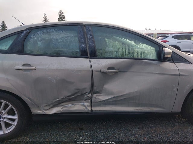 1FADP3F21GL365177 Ford FOCUS SE