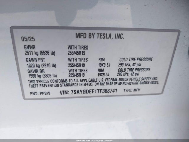 2026 TESLA MODEL Y 7SAYGDEE1TF368741 Photo 8