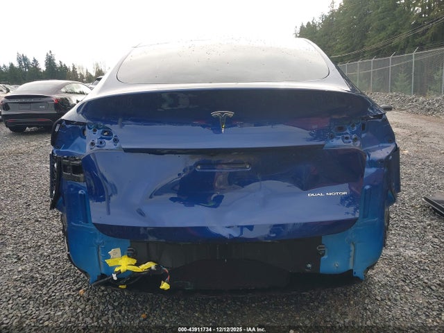 2023 TESLA MODEL Y 7SAYGDEE2PF830942 Photo 5