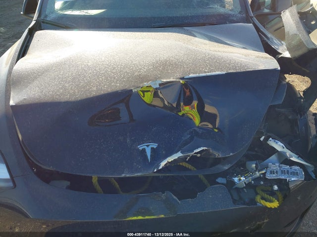 2022 TESLA MODEL Y 7SAYGDEE1NF447815 Photo 9