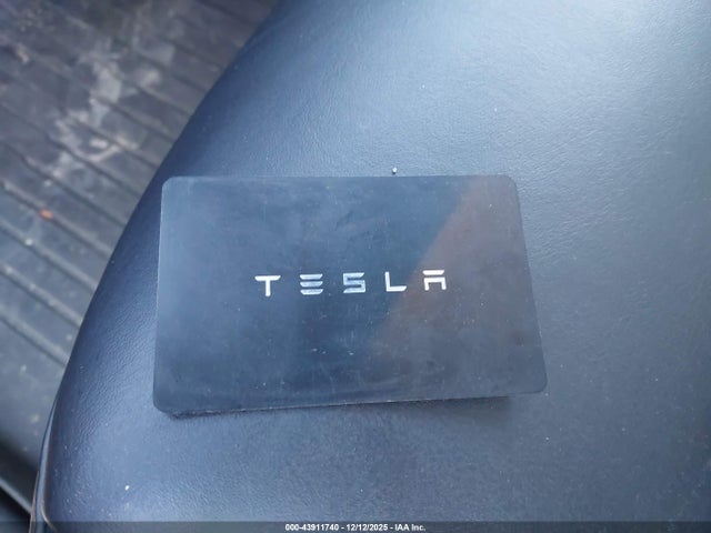 2022 TESLA MODEL Y 7SAYGDEE1NF447815 Photo 10