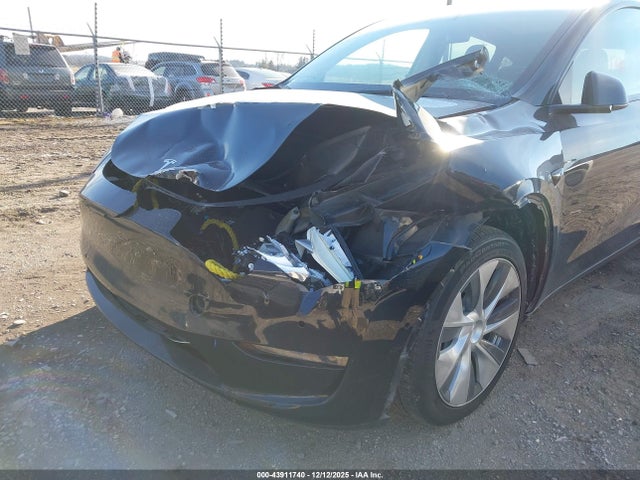 2022 TESLA MODEL Y 7SAYGDEE1NF447815 Photo 5