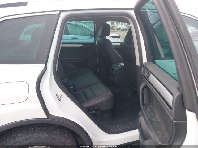 2014 VOLKSWAGEN TOUAREG WVGEF9BP6ED007565 Photo 7