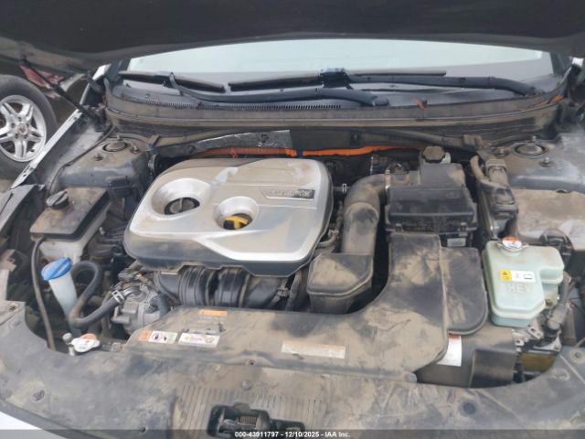 2017 HYUNDAI SONATA HYBRID KMHE24L11HA055196 Photo 9