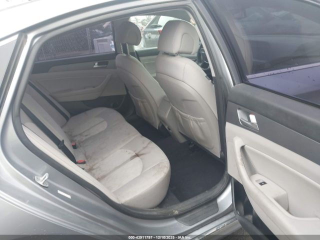 2017 HYUNDAI SONATA HYBRID KMHE24L11HA055196 Photo 7