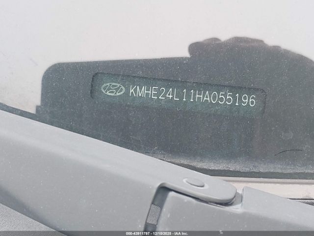 2017 HYUNDAI SONATA HYBRID KMHE24L11HA055196 Photo 8