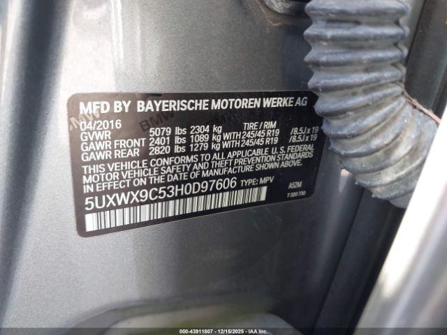 2017 BMW X3 5UXWX9C53H0D97606 Photo 8