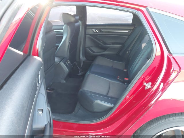 1HGCV2F39JA014262 Honda Accord Sport 2.0t