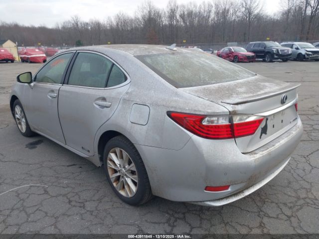 2013 LEXUS ES 300H JTHBW1GG2D2030559 Photo 2
