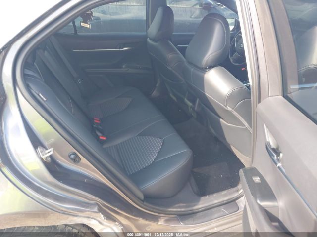 2019 TOYOTA CAMRY 4T1B11HK1KU296266 Photo 7