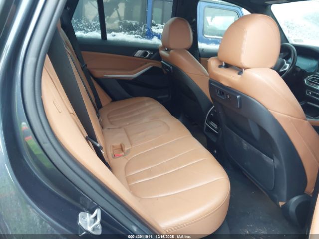 2021 BMW X5 5UXCR4C02M9F88234 Photo 7