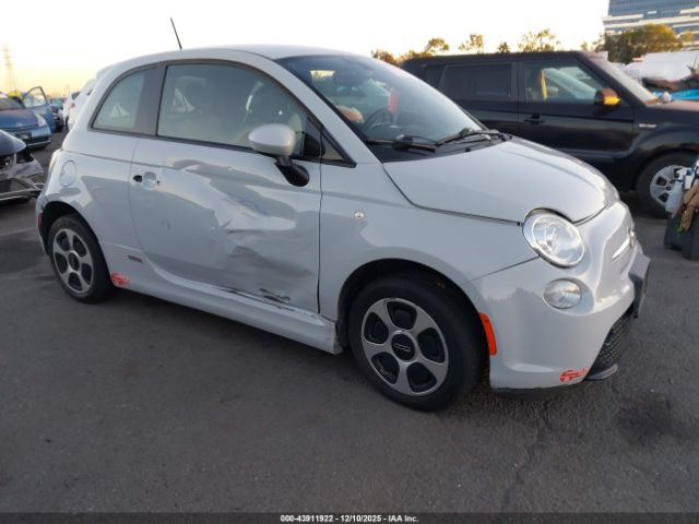 2017 FIAT 500E 3C3CFFGE1HT561715