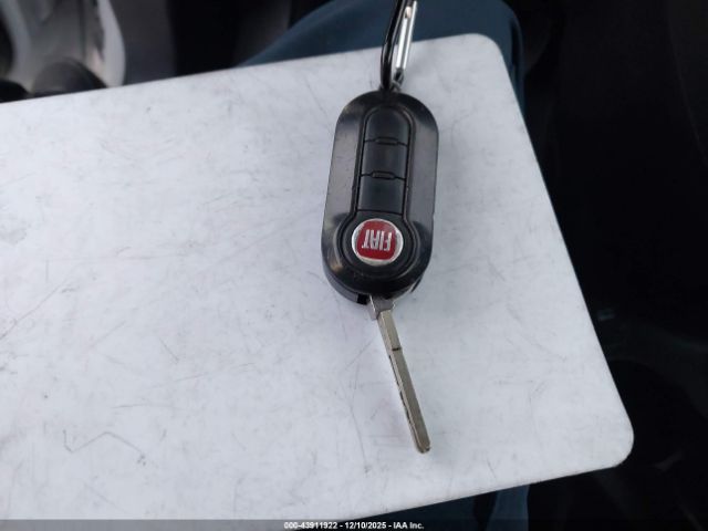 2017 FIAT 500E 3C3CFFGE1HT561715 Photo 10