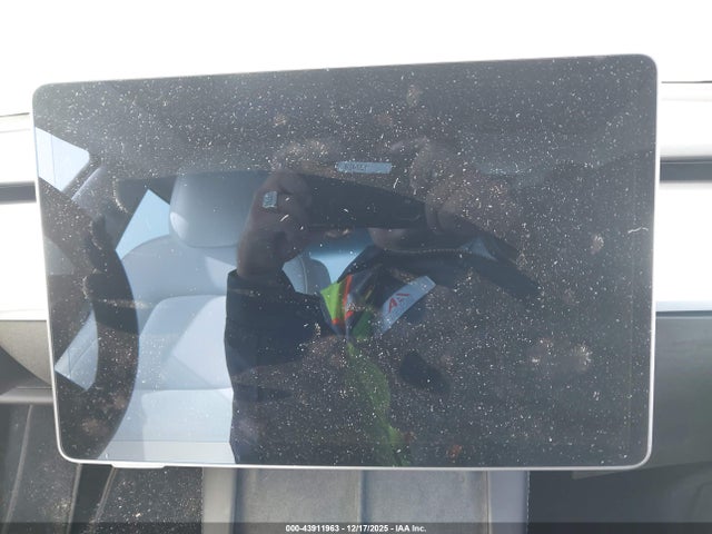 2022 TESLA MODEL 3 5YJ3E1EC2NF138901 Photo 6