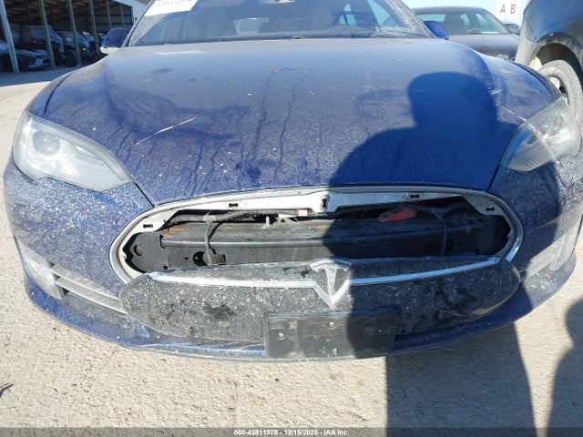 2015 TESLA MODEL S 5YJSA1H24FF094539 Photo 5
