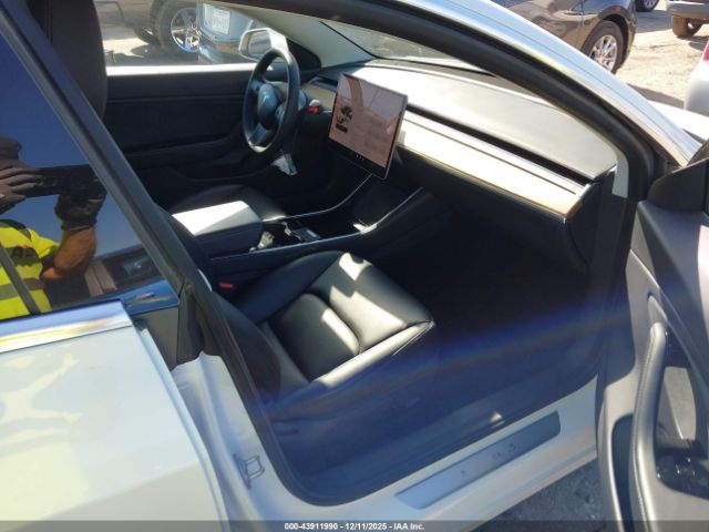 2020 TESLA MODEL 3 5YJ3E1EC2LF721109 Photo 4