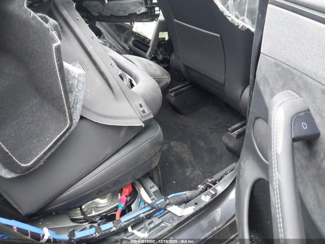 Продаж на аукціоні авто 2026 Tesla Model Y, vin: 7SAYGDEE1TA491162, номер лоту: 43912002