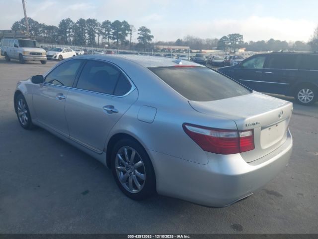 2007 LEXUS LS 460 JTHGL46FX75014797 Photo 2