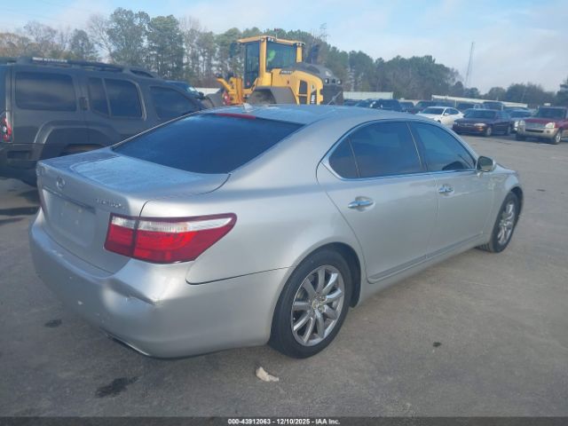 2007 LEXUS LS 460 JTHGL46FX75014797 Photo 3