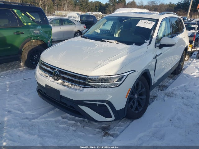 3VVMB7AXXRM081360 Volkswagen Tiguan 2.0t Se/2.0t Wolfsburg Edition