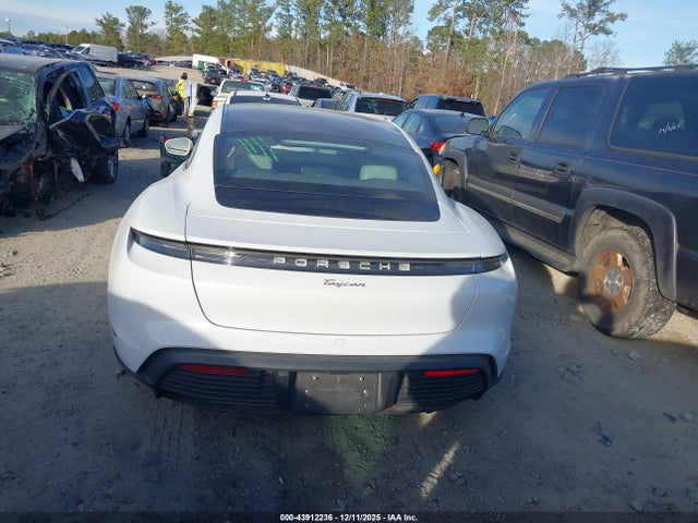 Porsche Taycan 2021 WP0AA2Y12MSA13596 Image 16