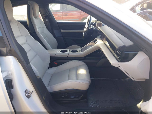 2021 PORSCHE TAYCAN WP0AA2Y12MSA13596 Photo 4