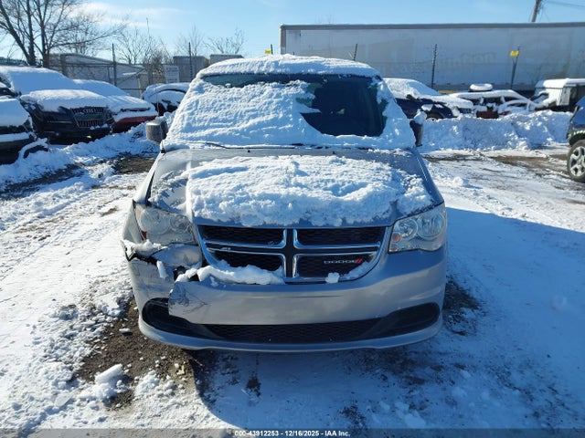 2C4RDGBG1KR568488 Dodge Grand Caravan Se
