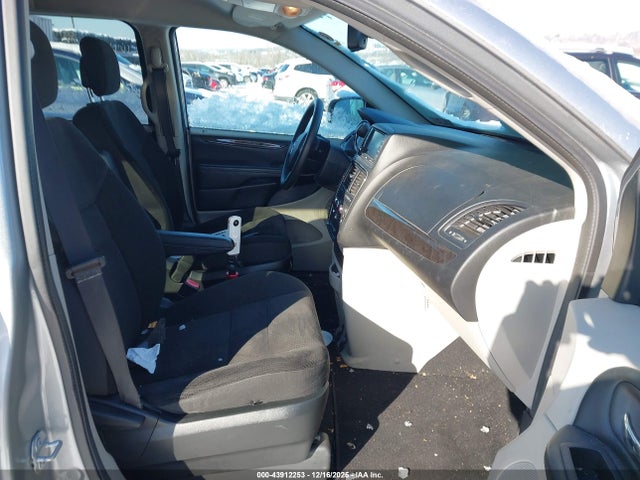 2C4RDGBG1KR568488 Dodge Grand Caravan Se