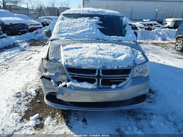 2C4RDGBG1KR568488 Dodge Grand Caravan Se