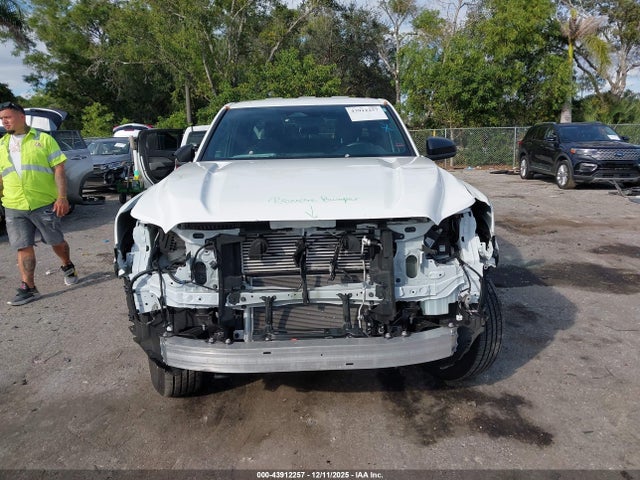 43912257 :رقم المزاد ، 3TYKD5HN9ST021198 vin ، 2025 Toyota Tacoma Sr مزاد بيع
