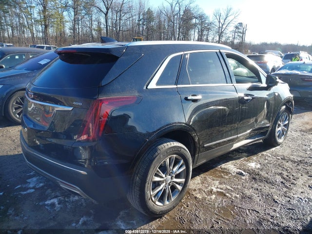 2022 CADILLAC XT5 1GYKNCRS7NZ174905 Photo 3