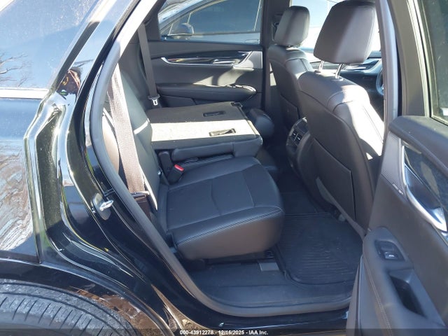 2022 CADILLAC XT5 1GYKNCRS7NZ174905 Photo 7
