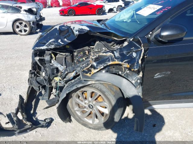 2018 HYUNDAI TUCSON KM8J33A40JU808417 Photo 5