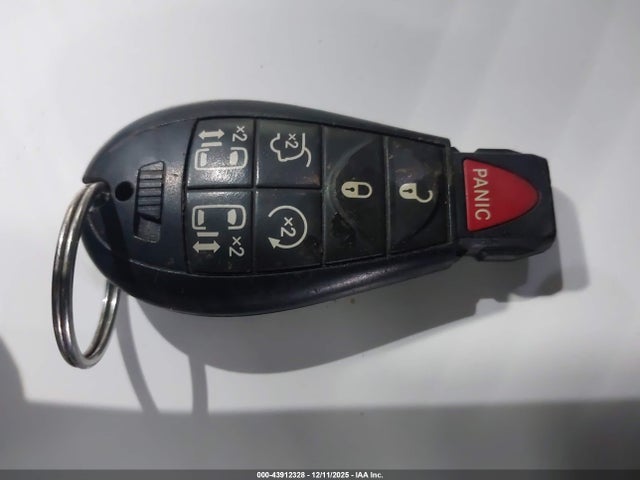Aukcja sprzedaży 2015 Chrysler Town & Country Touring-l, vin: 2C4RC1CG6FR601103, numer aukcji: 43912328