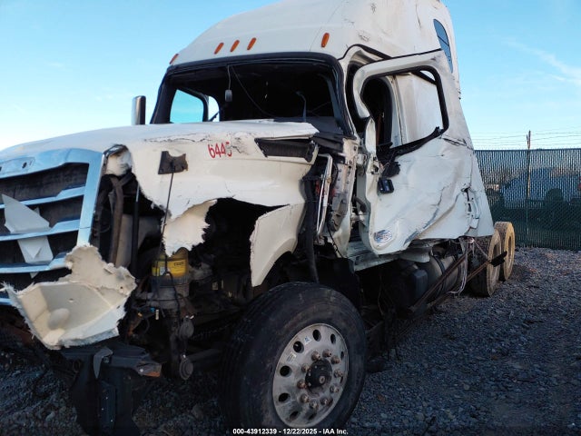 Aukcja sprzedaży 2019 Freightliner New Cascadia 126, vin: 3AKJHHDR3KSKJ5004, numer aukcji: 43912339