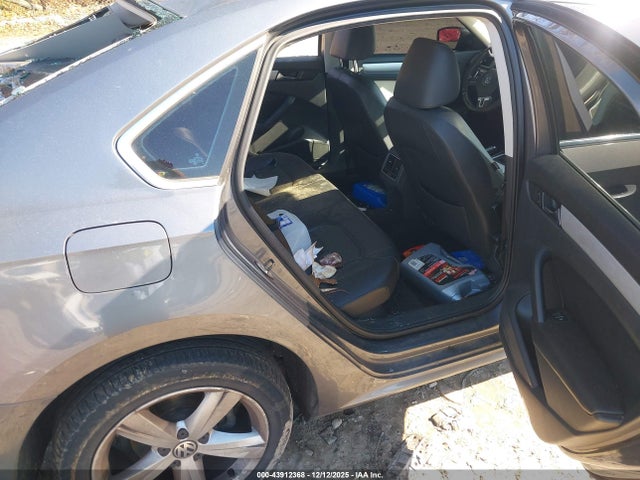 2013 VOLKSWAGEN PASSAT 1VWBH7A31DC002098 Photo 7