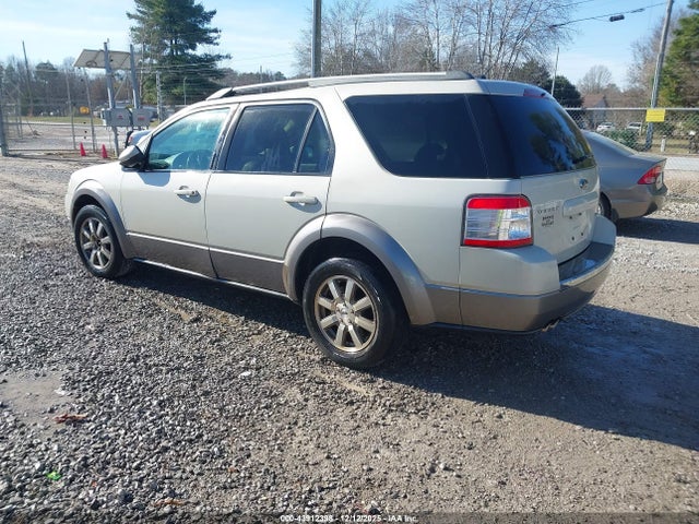2008 FORD TAURUS X 1FMDK02W28GA26370 Photo 2