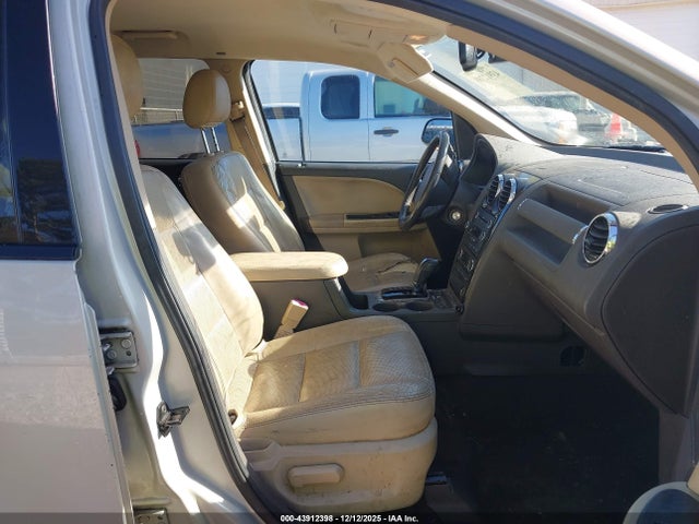 2008 FORD TAURUS X 1FMDK02W28GA26370 Photo 4